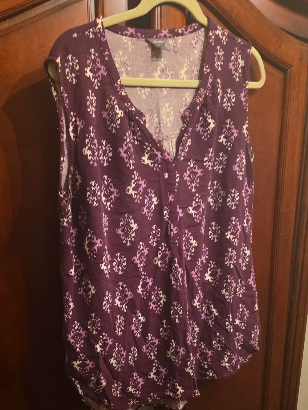 Eddie Bauer Purple Floral Sleeveless Henley Camisole